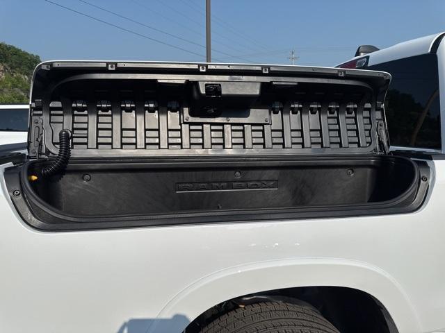 new 2025 Ram 1500 car, priced at $58,197
