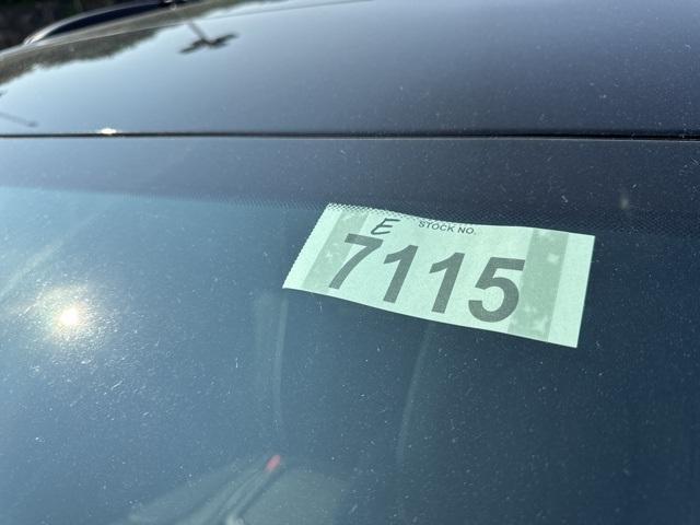 new 2025 Chrysler Pacifica car