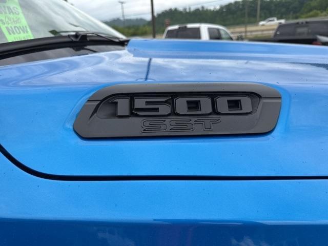 new 2025 Ram 1500 car, priced at $49,997