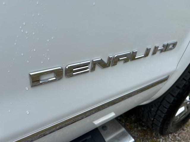 used 2017 GMC Sierra 2500 car, priced at $44,995