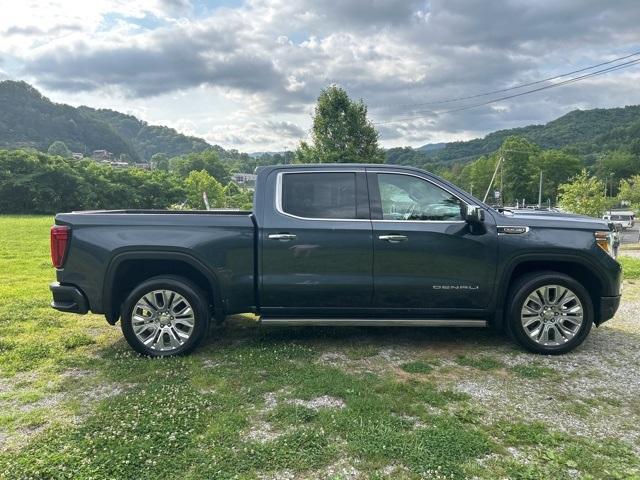 used 2021 GMC Sierra 1500 car, priced at $42,996