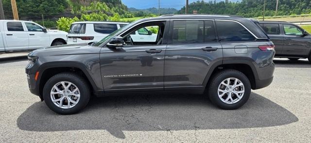 used 2022 Jeep Grand Cherokee car, priced at $32,996
