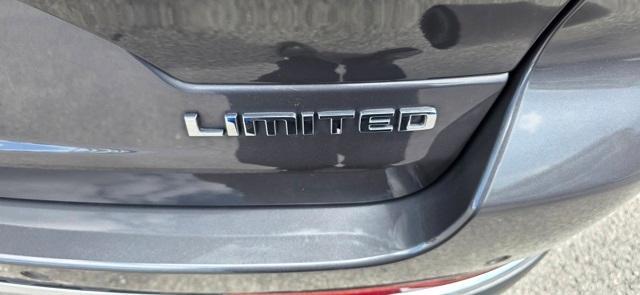 used 2022 Jeep Grand Cherokee car, priced at $32,996