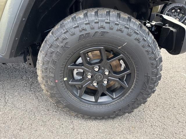 new 2025 Jeep Wrangler car, priced at $39,904