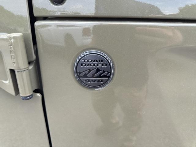 new 2025 Jeep Wrangler car, priced at $39,904