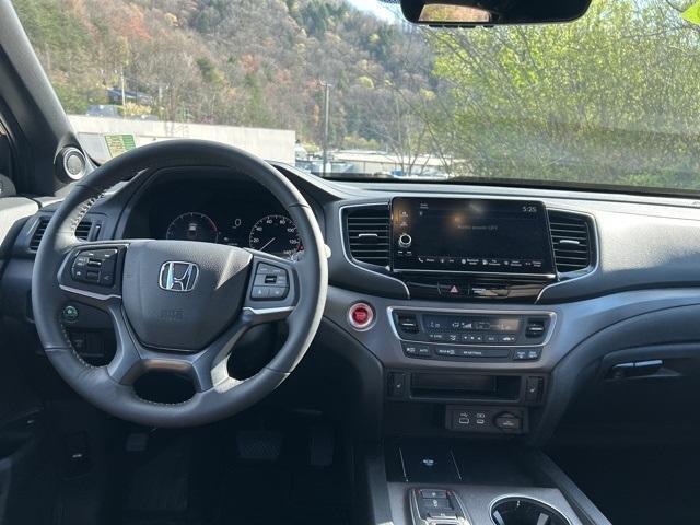used 2025 Honda Ridgeline car, priced at $41,996