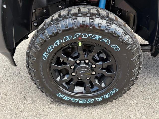 new 2025 Ram 2500 car, priced at $57,587