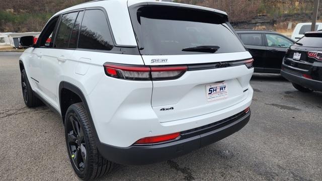 new 2025 Jeep Grand Cherokee car, priced at $44,497