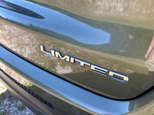used 2018 Jeep Compass car, priced at $15,500