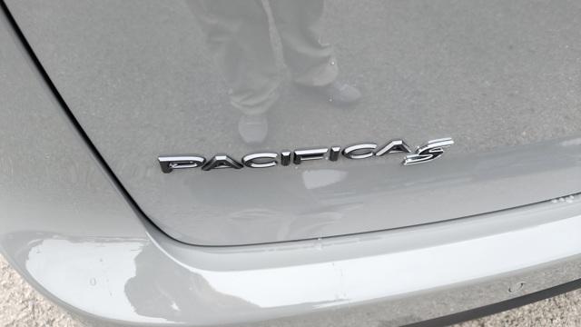 new 2025 Chrysler Pacifica car, priced at $49,797