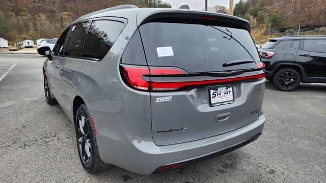 new 2025 Chrysler Pacifica car, priced at $49,797