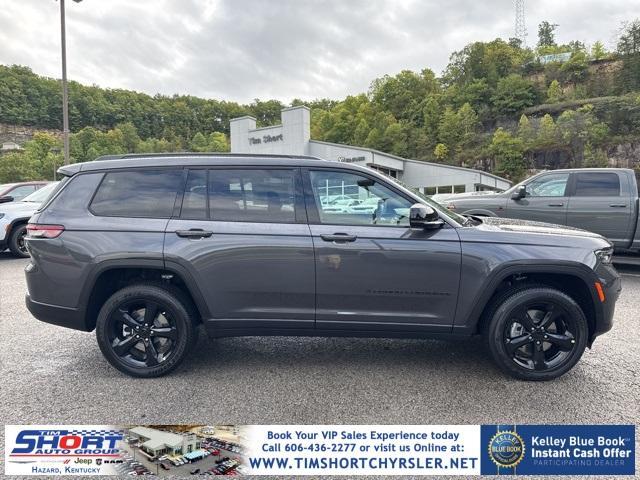 new 2025 Jeep Grand Cherokee L car, priced at $41,997