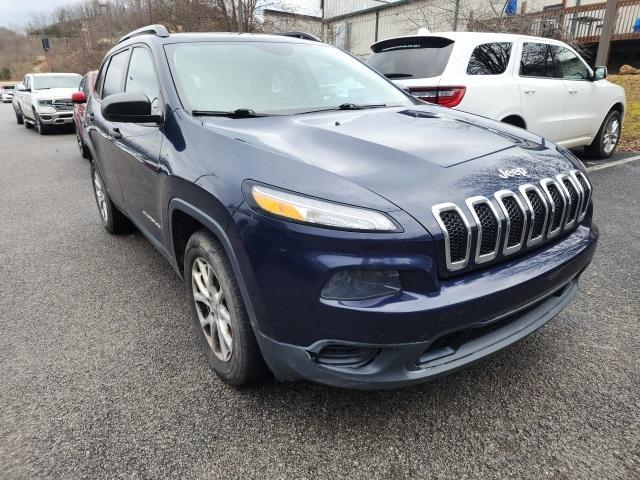 used 2016 Jeep Cherokee car, priced at $11,996