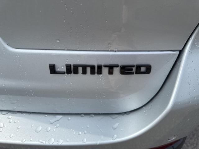 new 2025 Jeep Grand Cherokee L car, priced at $49,758