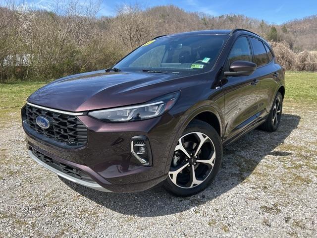 used 2023 Ford Escape car, priced at $27,996