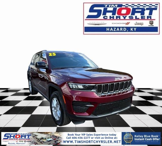 used 2025 Jeep Grand Cherokee car, priced at $37,996