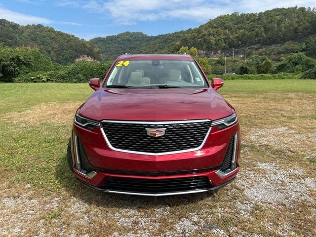 used 2024 Cadillac XT6 car, priced at $44,996