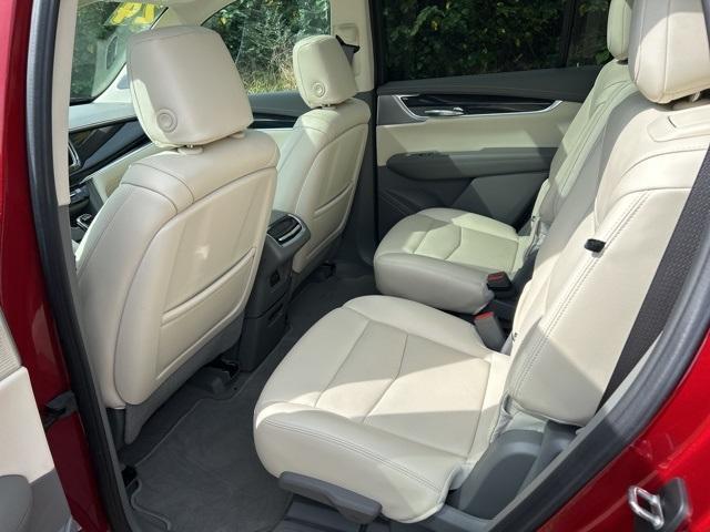 used 2024 Cadillac XT6 car, priced at $44,996