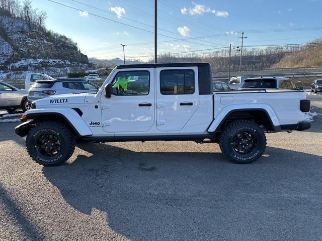 new 2025 Jeep Gladiator car, priced at $43,997