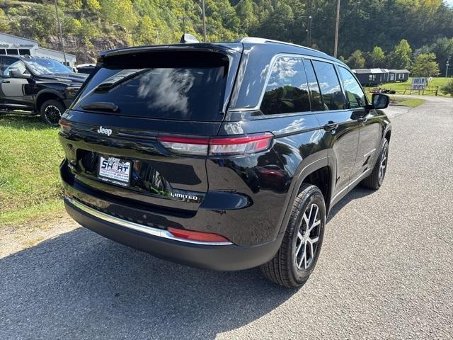 new 2025 Jeep Grand Cherokee car, priced at $39,297