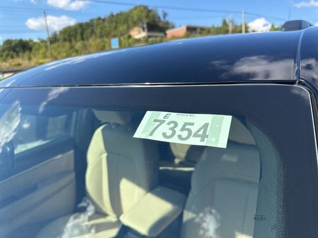 new 2025 Jeep Grand Cherokee car, priced at $39,297