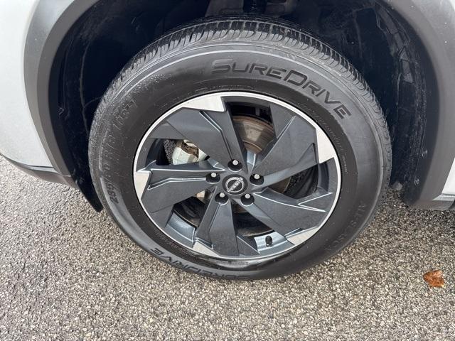 used 2024 Nissan Rogue car, priced at $21,000