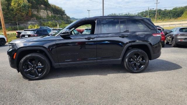 used 2024 Jeep Grand Cherokee car, priced at $37,500