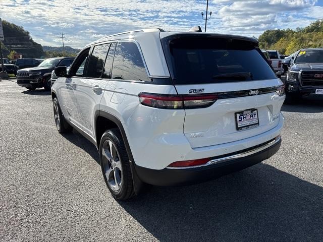 new 2025 Jeep Grand Cherokee car, priced at $45,797