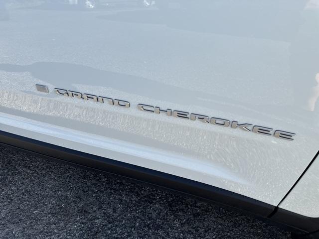 new 2025 Jeep Grand Cherokee car, priced at $45,797