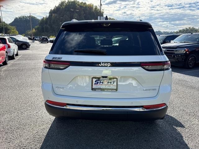 new 2025 Jeep Grand Cherokee car, priced at $45,797