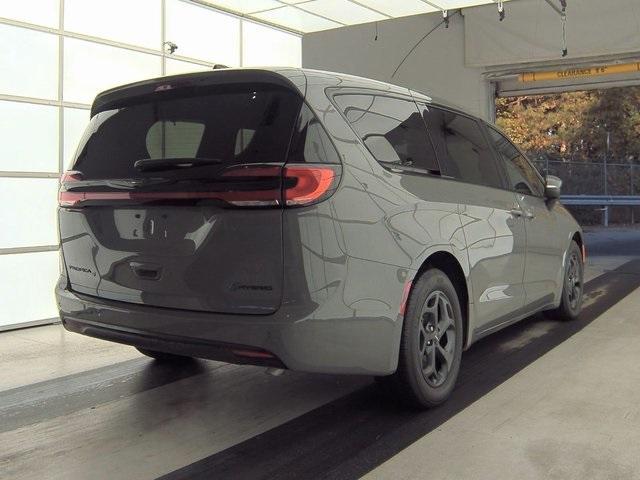 used 2023 Chrysler Pacifica Hybrid car, priced at $31,996