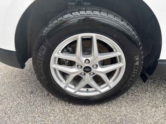 used 2024 Ford Edge car, priced at $24,500