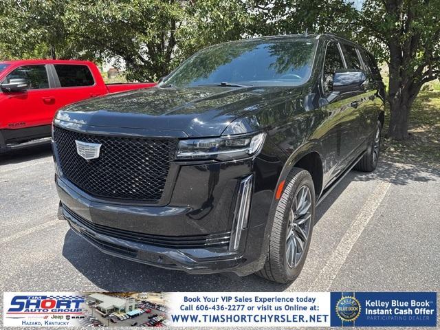 used 2022 Cadillac Escalade ESV car, priced at $59,997