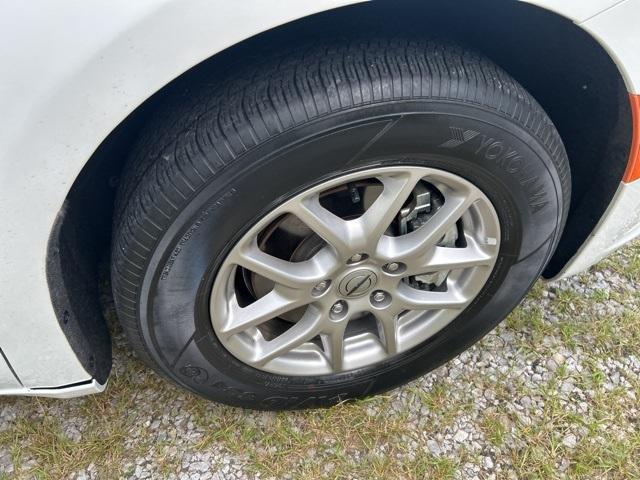 used 2024 Chrysler Pacifica car, priced at $32,500