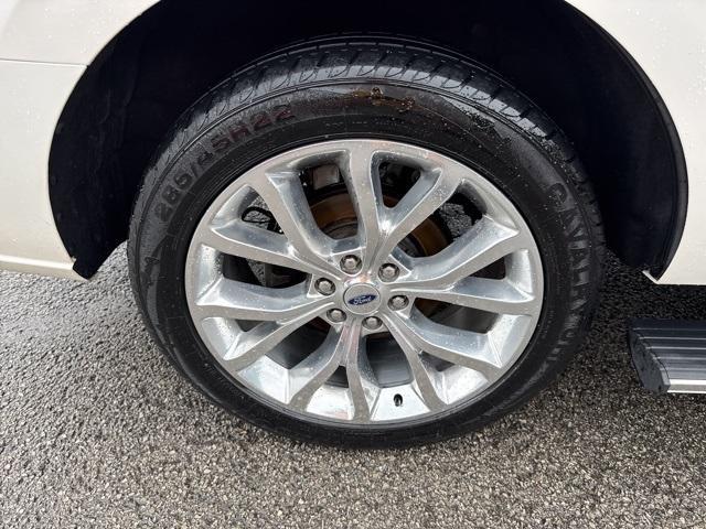 used 2019 Ford Expedition car, priced at $23,996