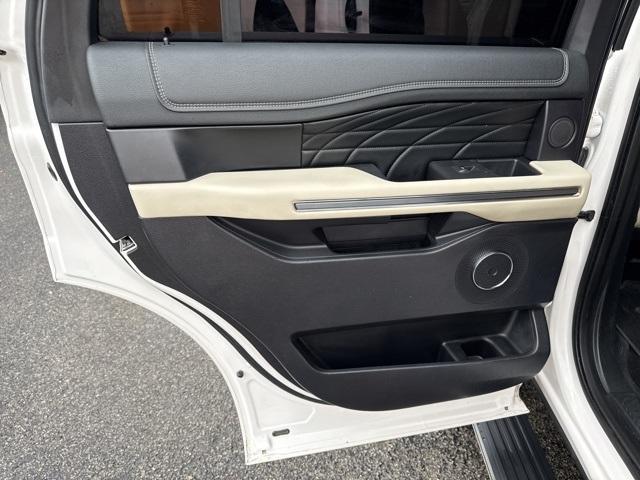 used 2019 Ford Expedition car, priced at $23,996