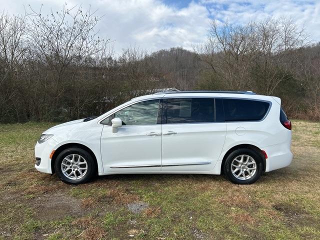 used 2020 Chrysler Pacifica car, priced at $17,996