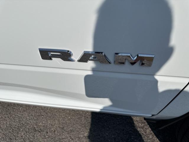 new 2025 Ram 3500 car, priced at $67,418