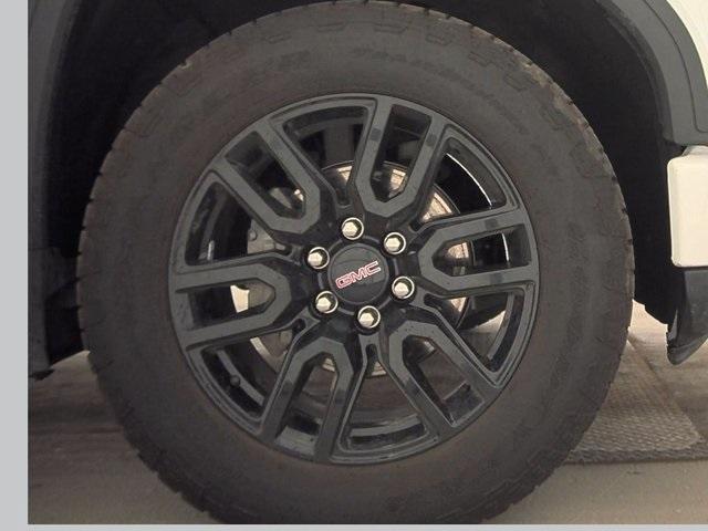 used 2024 GMC Sierra 1500 car, priced at $50,500