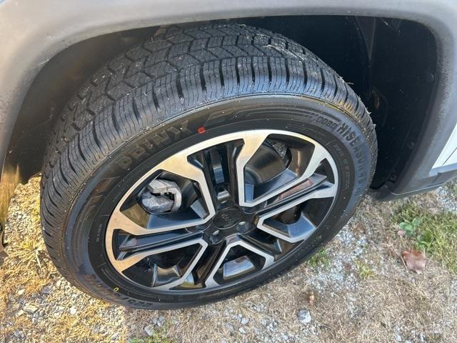 used 2024 Jeep Compass car, priced at $25,500