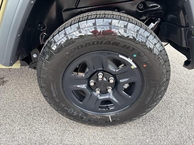 new 2025 Jeep Wrangler car, priced at $38,997