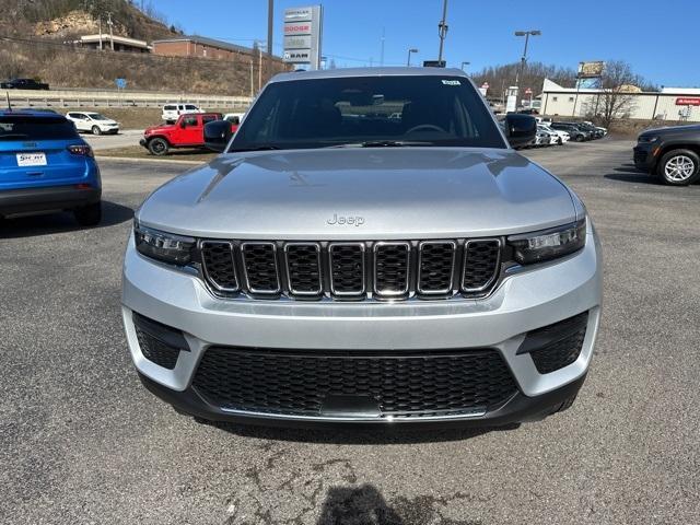 new 2025 Jeep Grand Cherokee car, priced at $36,497