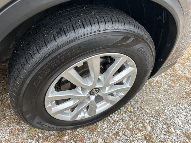 used 2017 Nissan Rogue car, priced at $12,995