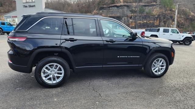 new 2025 Jeep Grand Cherokee car, priced at $36,497