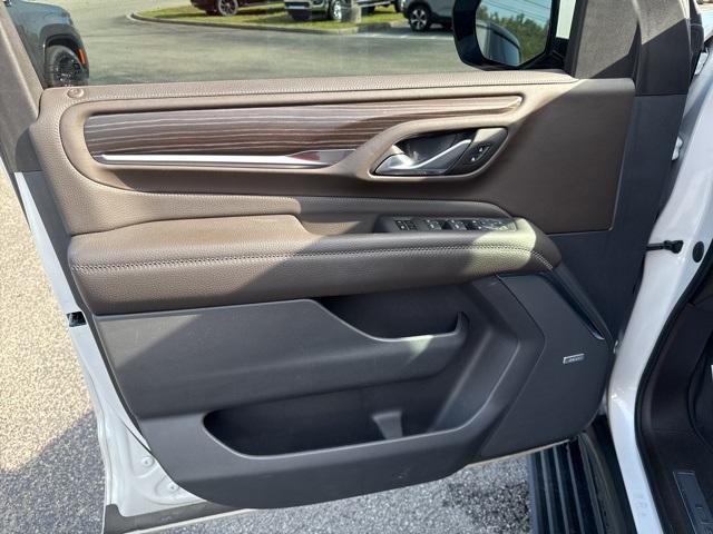 used 2022 GMC Yukon XL car, priced at $58,996