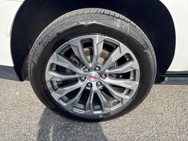 used 2022 GMC Yukon XL car, priced at $58,996