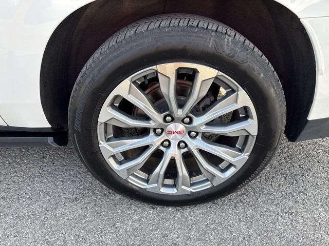 used 2022 GMC Yukon XL car, priced at $58,996