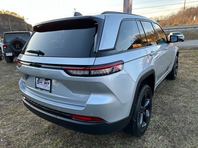 new 2025 Jeep Grand Cherokee car, priced at $39,997