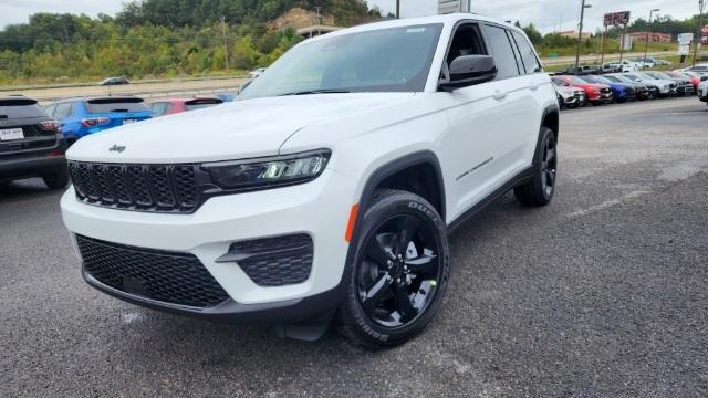 new 2024 Jeep Grand Cherokee car, priced at $40,997