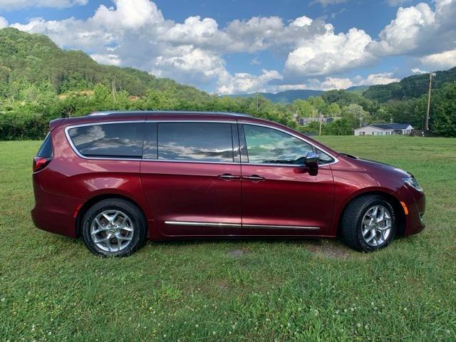 used 2019 Chrysler Pacifica car, priced at $21,996